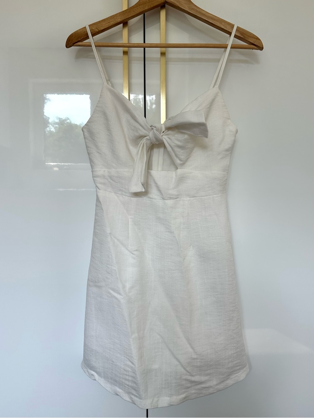Selfie Leslie 100% rayon White Tie-Front Mini Dress Small